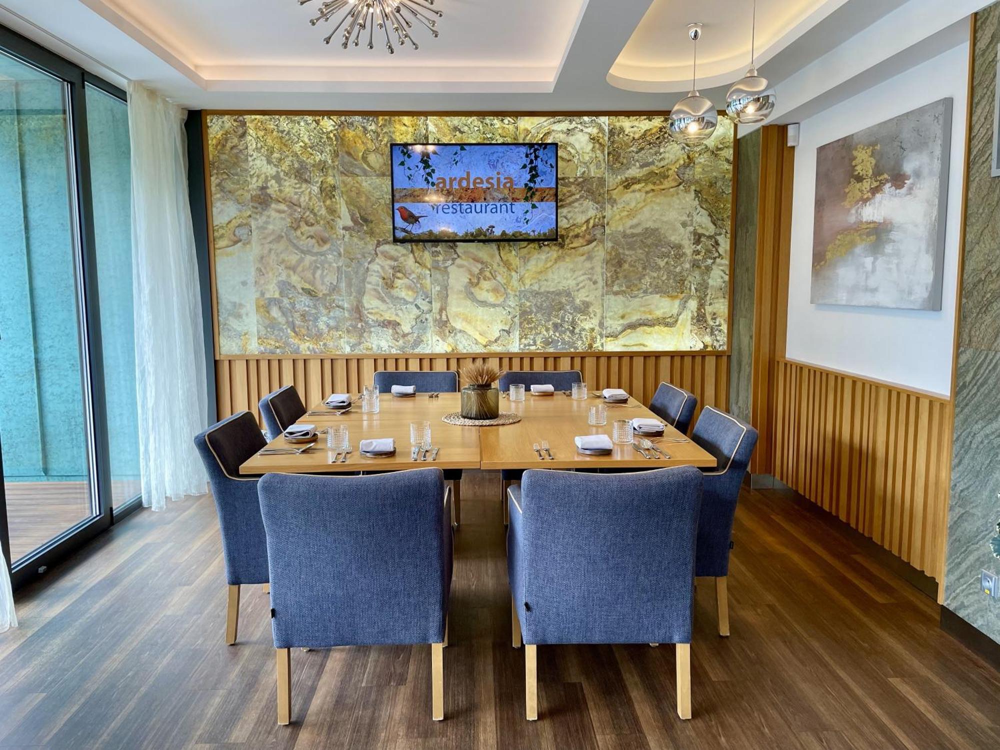 Hotel Bartos Frenštát pod Radhoštěm Exteriör bild